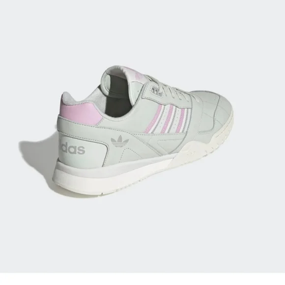 ADIDAS A.R. trainer - Picture 2 of 7